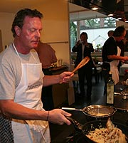 "Thunfisch in Kokos-Sesam Mantel" (Foto: Martin Schmitz)